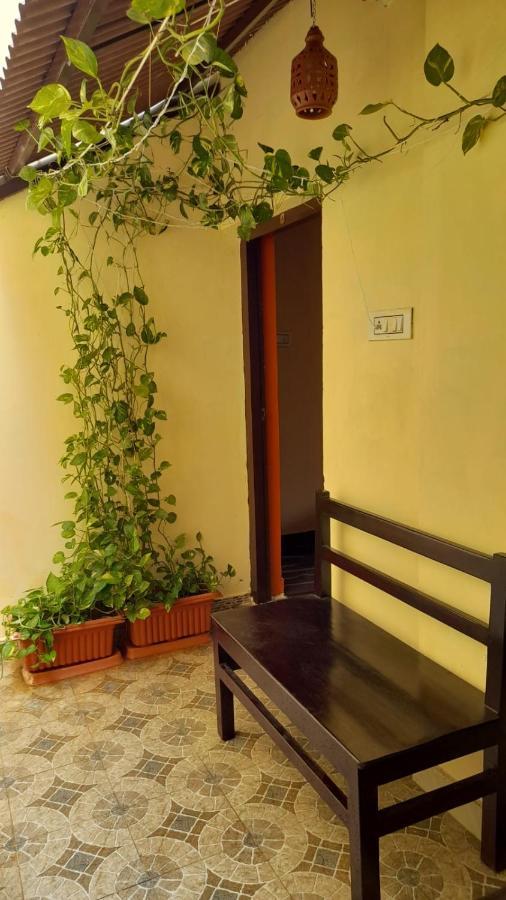 Villa Umar Homestay Пондичерри Экстерьер фото